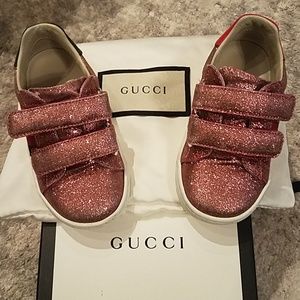 Gucci Ace sneaker in size 21 for toddler